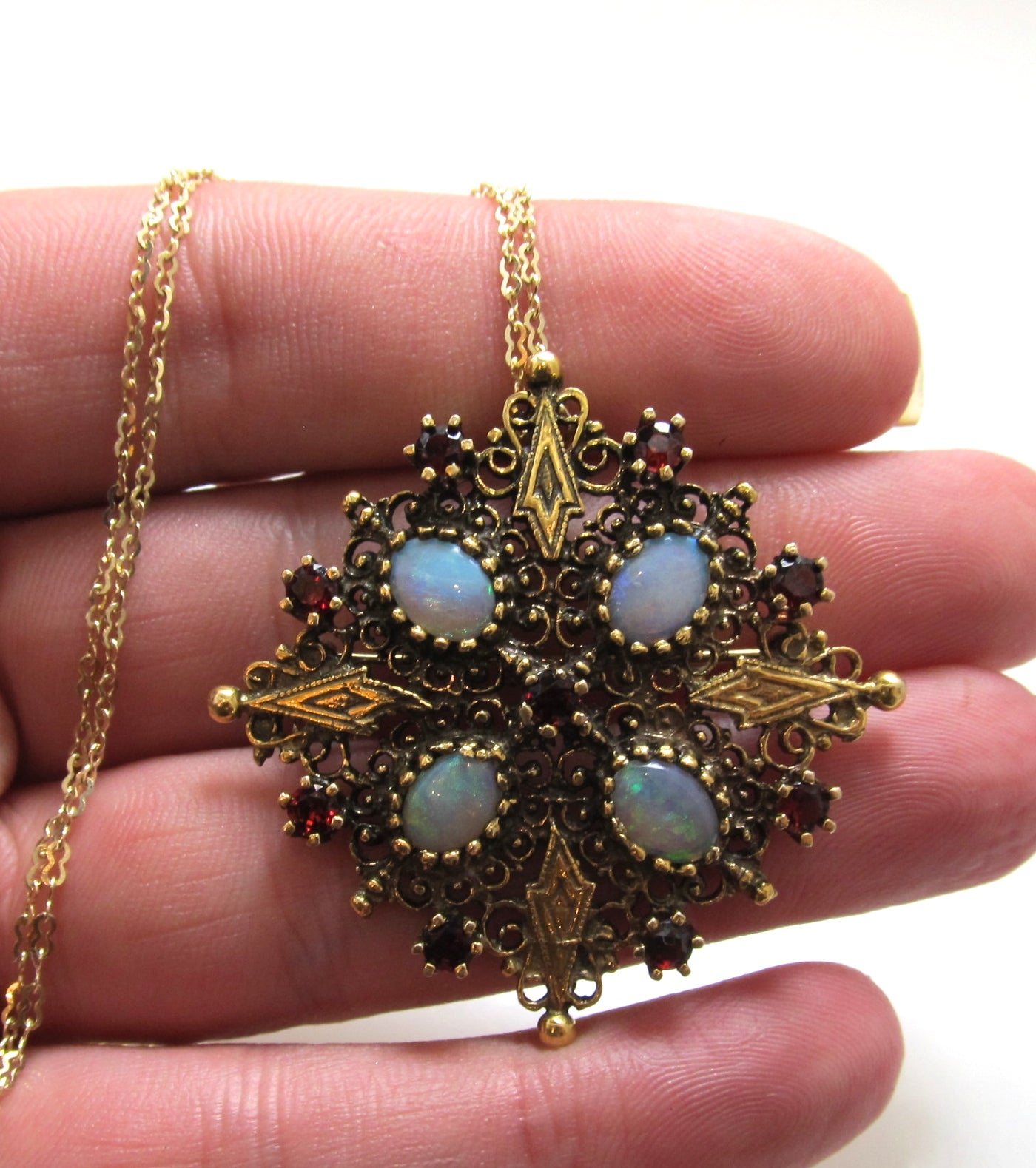 Vintage gold necklace with opals and garnets