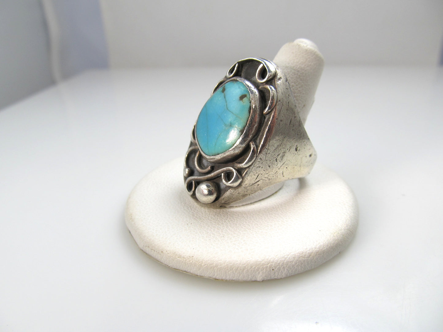 Heavy vintage sterling silver turquoise ring
