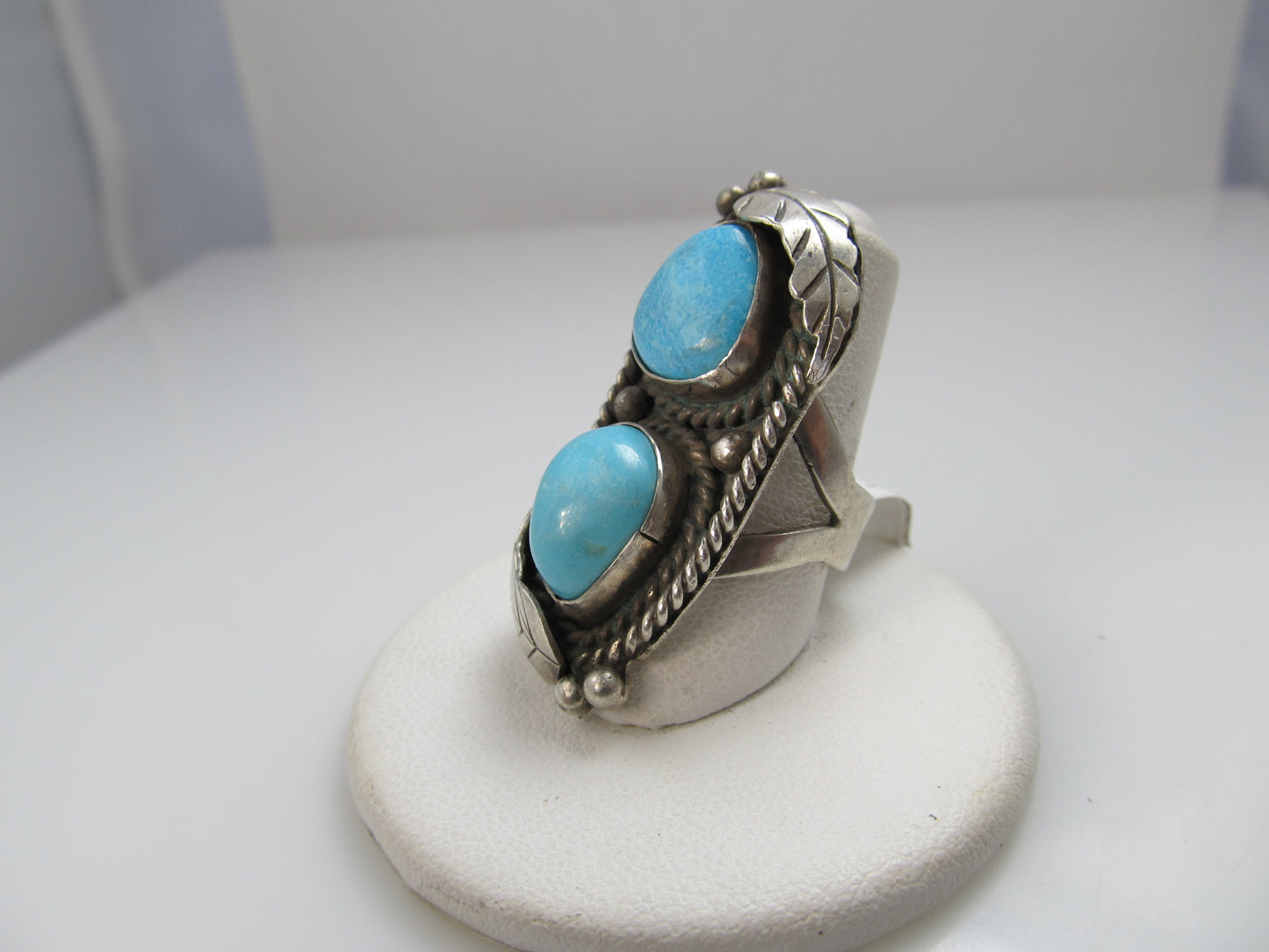 Vintage Navajo sterling silver ring with turquoise