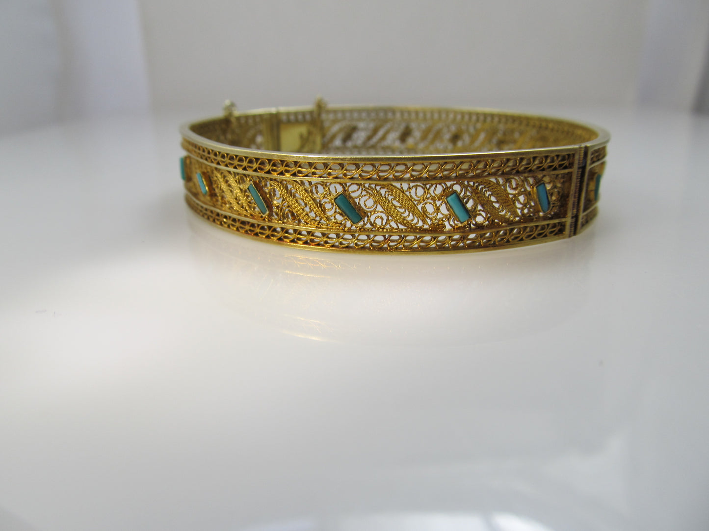 Antique 14k yellow gold filigree bangle bracelet with turquoise