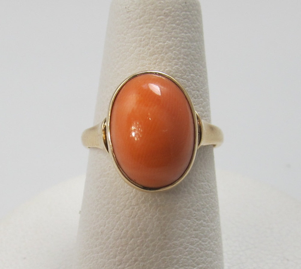 Antique 14k salmon coral ring