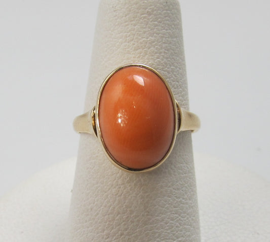 Antique 14k salmon coral ring