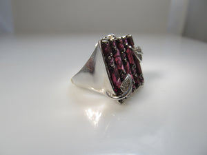 Garnet diamond cocktail ring