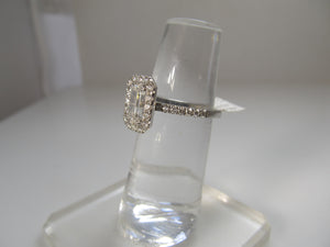 1.03ct emerald cut diamond ring