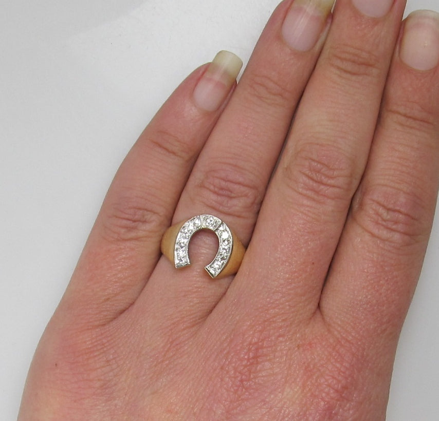 Vintage 14k diamond horseshoe ring
