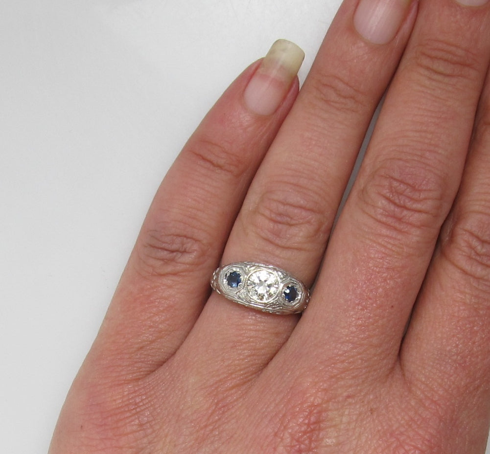 Antique 18k 3 stone sapphire diamond ring, circa 1920