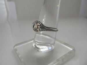 Vintage 18k white gold filigree sapphire diamond ring