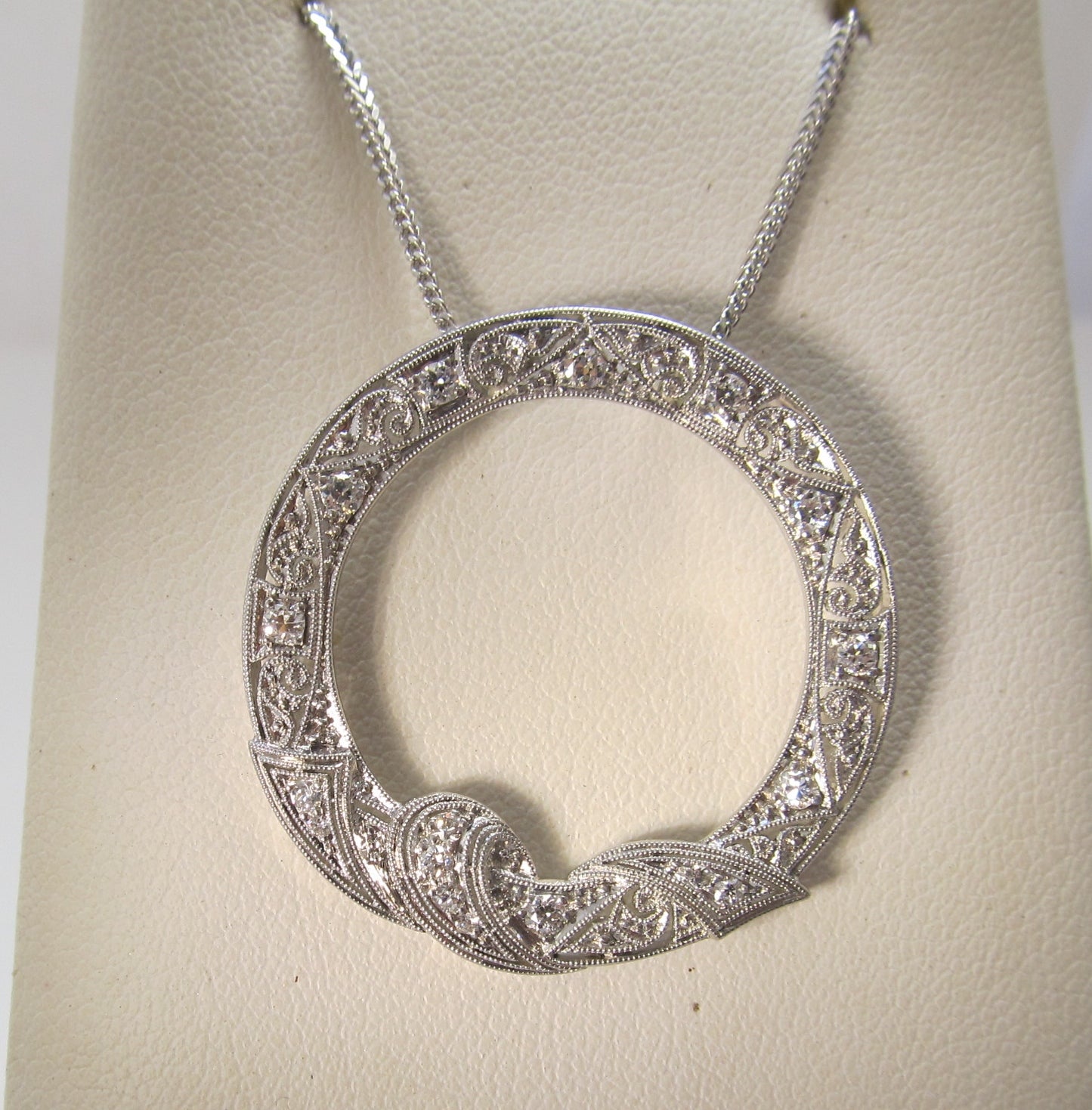 Antique platinum diamond circle necklace