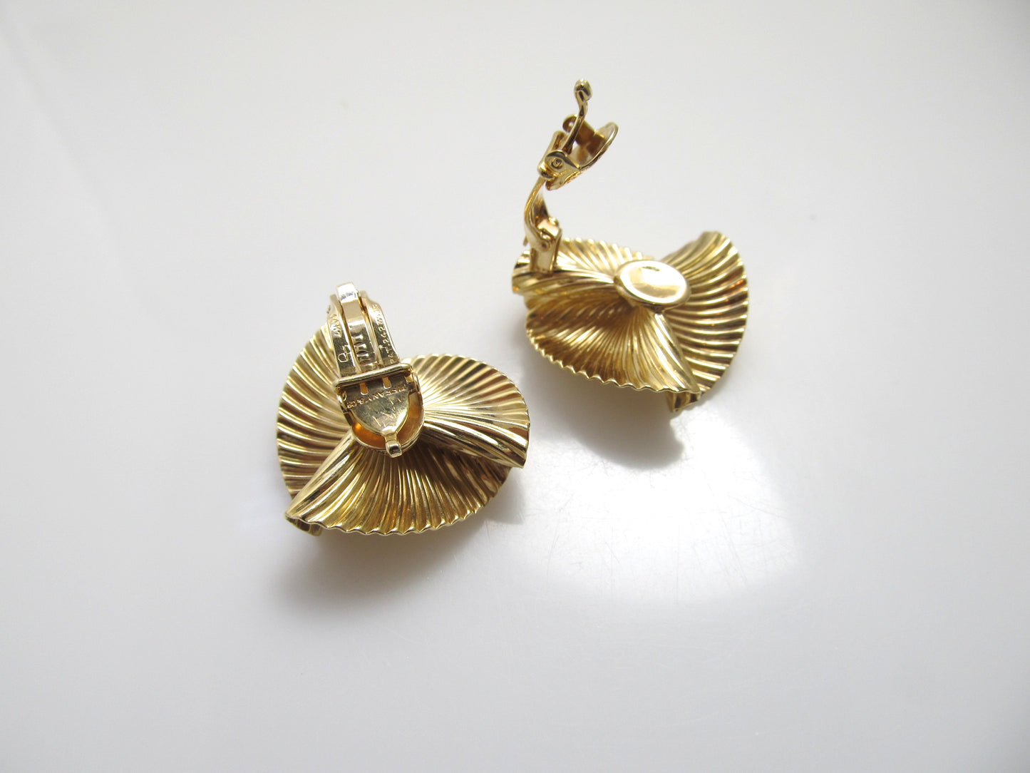 Tiffany & Co vintage 14k yellow gold clip earrings