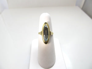 Vintage 14k yellow gold aquamarine ring