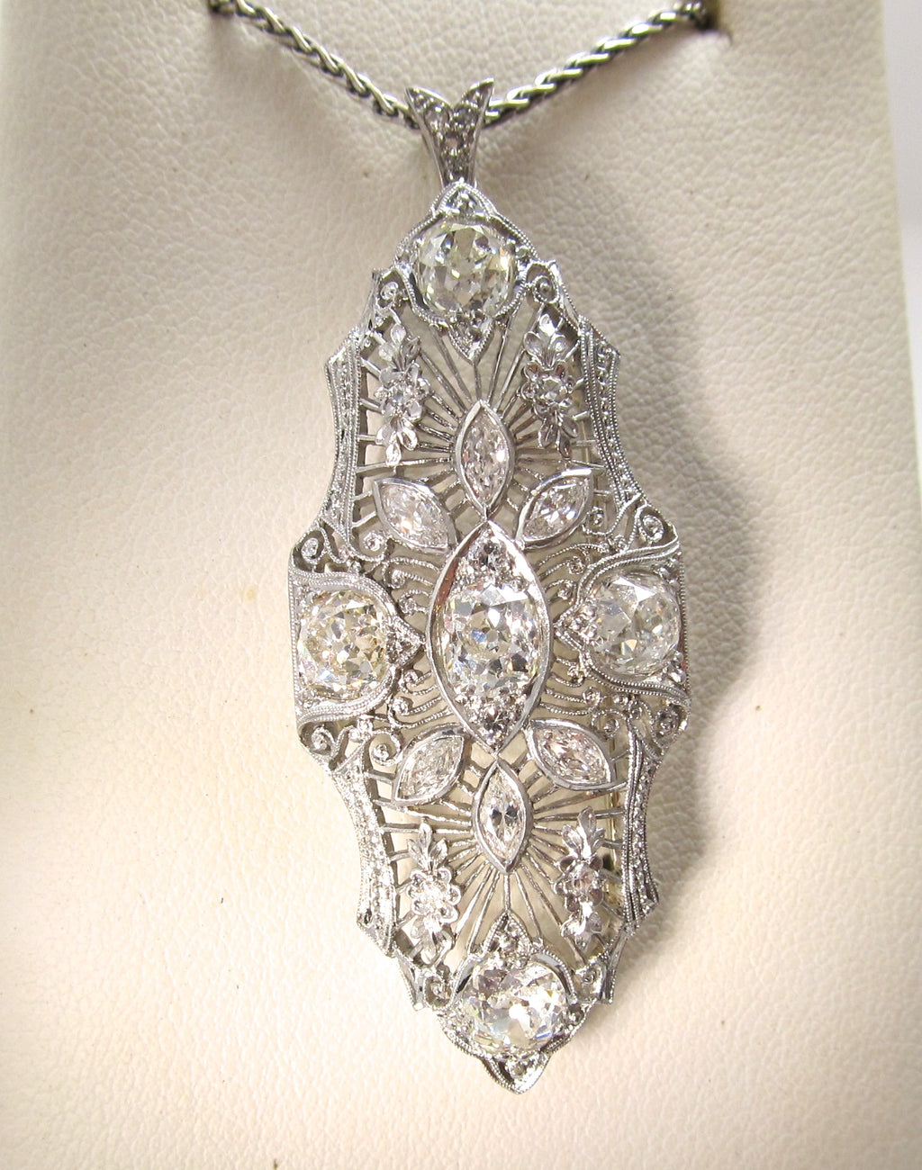 Art Deco platinum filigree necklace with 3.00cts in diamonds
