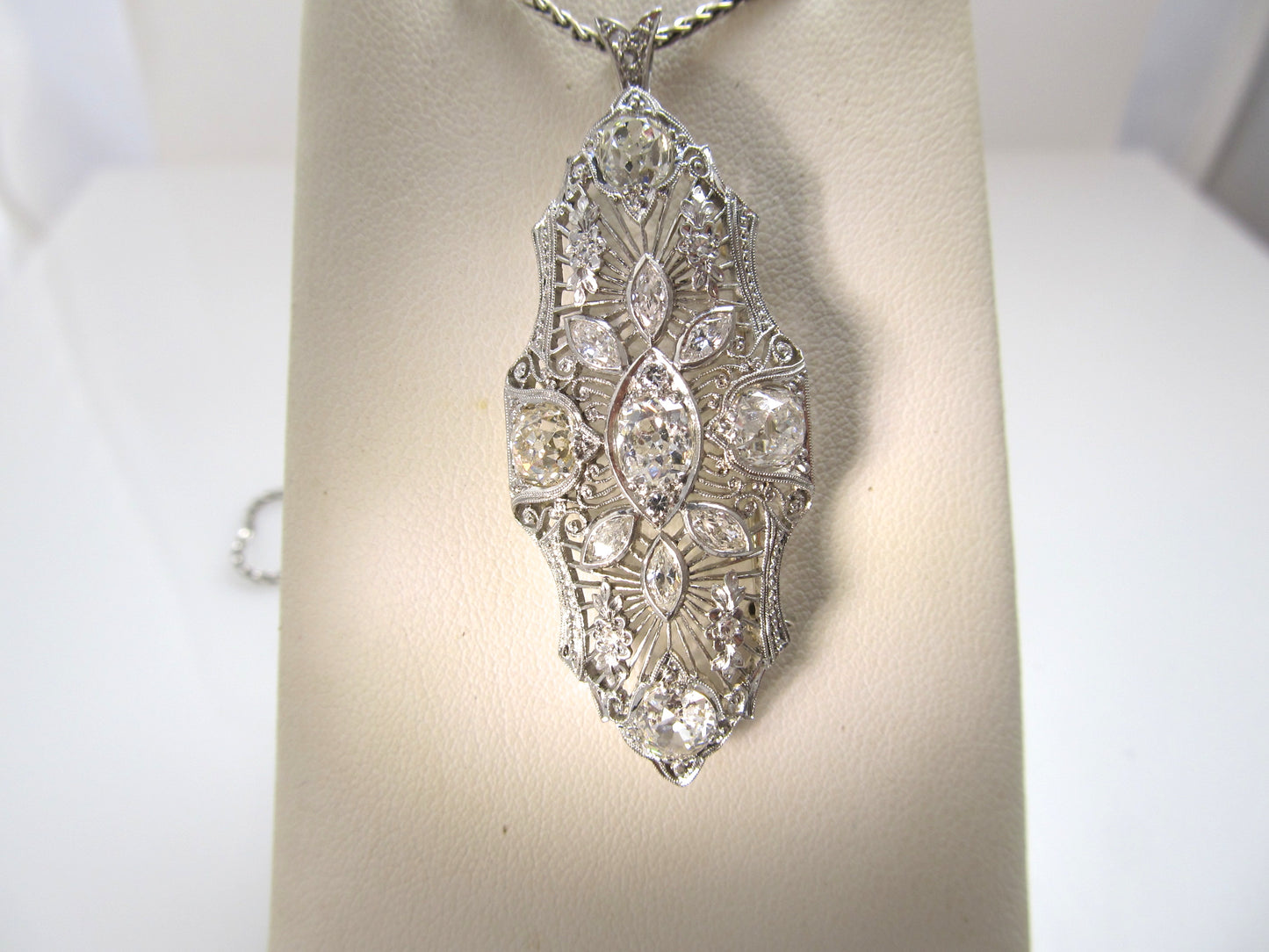 Art Deco platinum filigree necklace with 3.00cts in diamonds