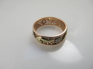 Vintage retro rose gold diamond band