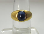 18k yellow gold 1ct cabochon cut sapphire ring