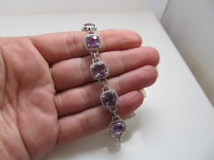 Extra pretty 14k white gold amethyst diamond bracelet