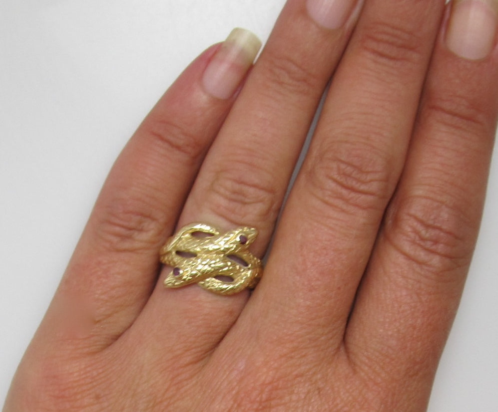 Vintage 14k yellow gold double snake ring
