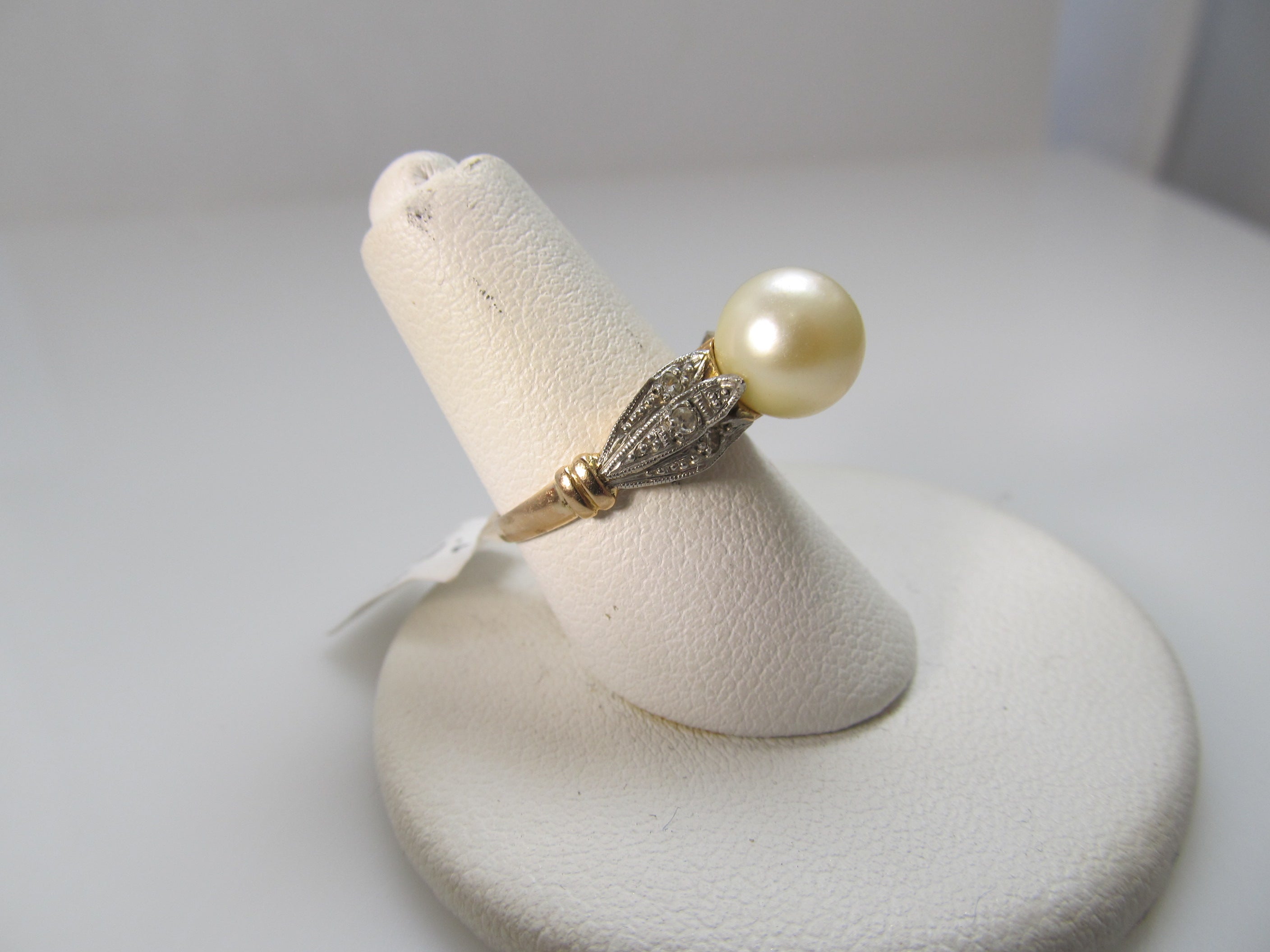 Antique 18k white and rose gold pearl ring