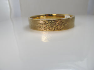 Vintage 14k gold engraved bangle bracelet