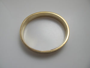 Vintage 14k gold engraved bangle bracelet