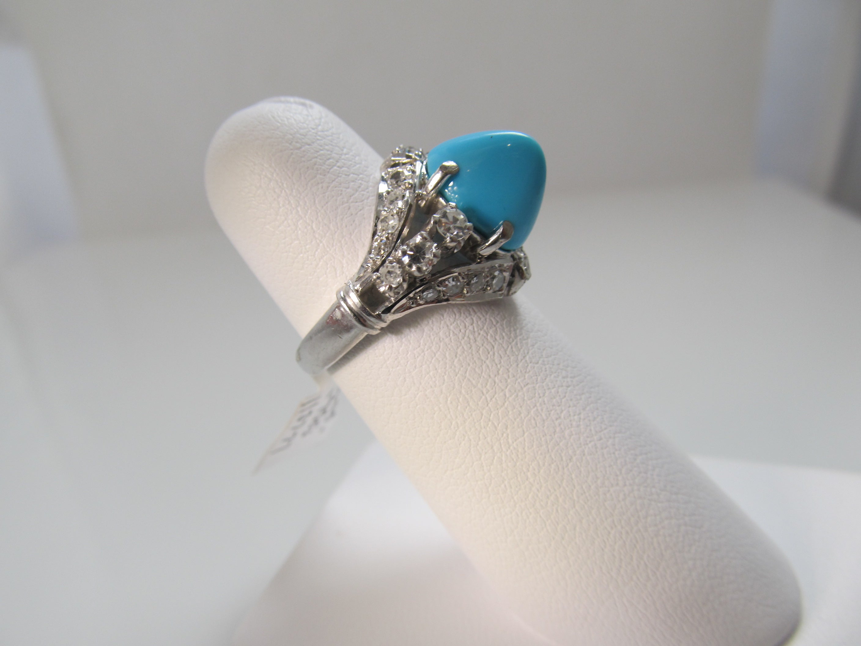 Fabulous 14k white gold diamond turquoise cocktail ring