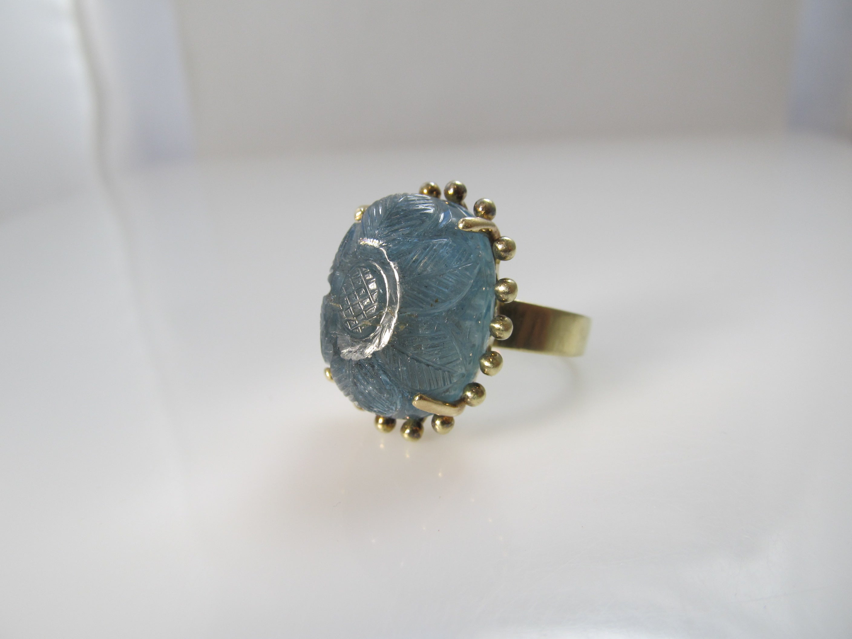 20.00ct carved aquamarine ring in 14k yellow gold