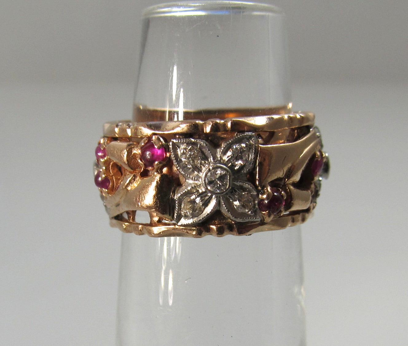 Vintage retro 14k rose gold band with ruby and diamond