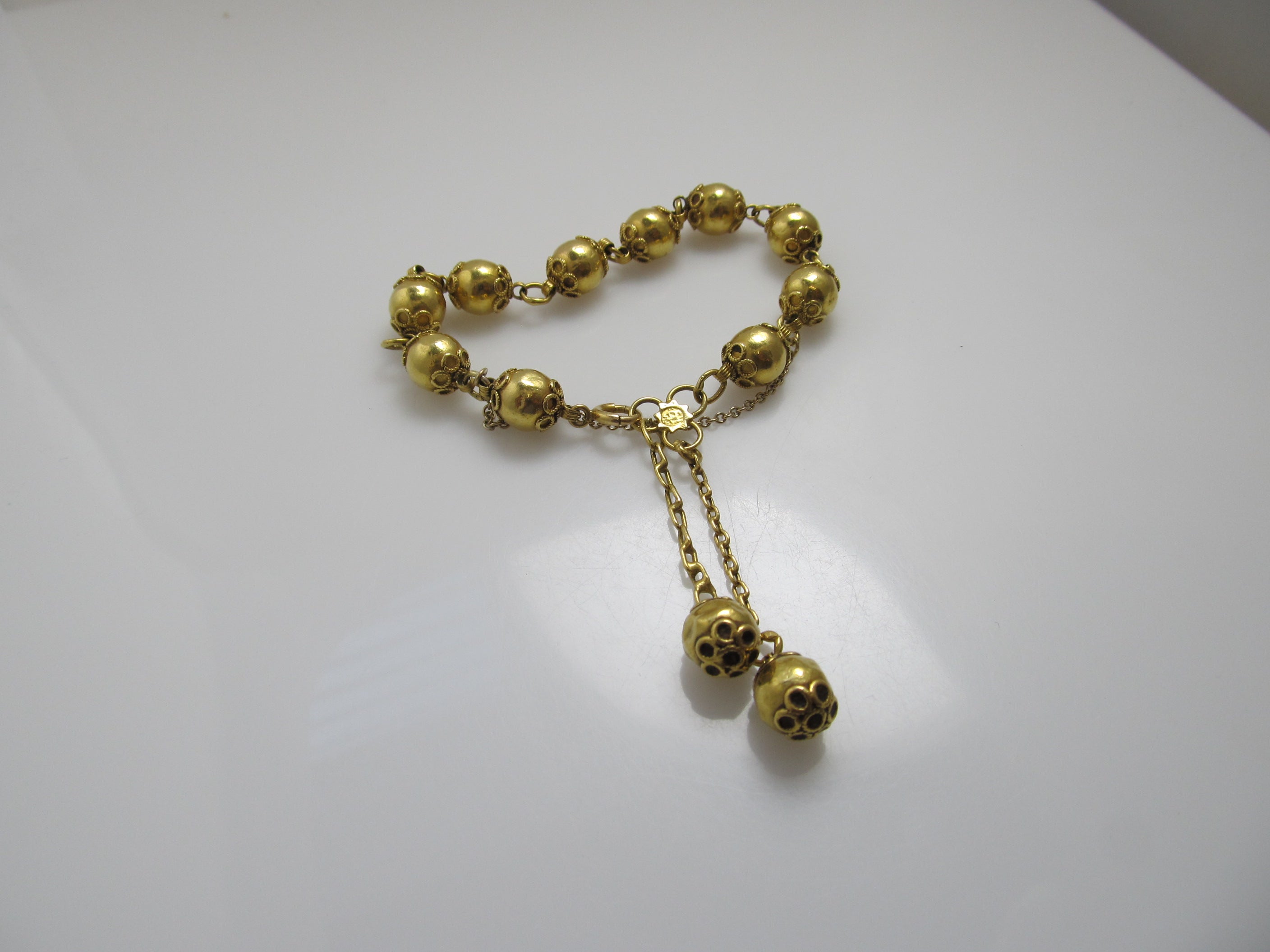 Vintage 22k yellow gold bead bracelet