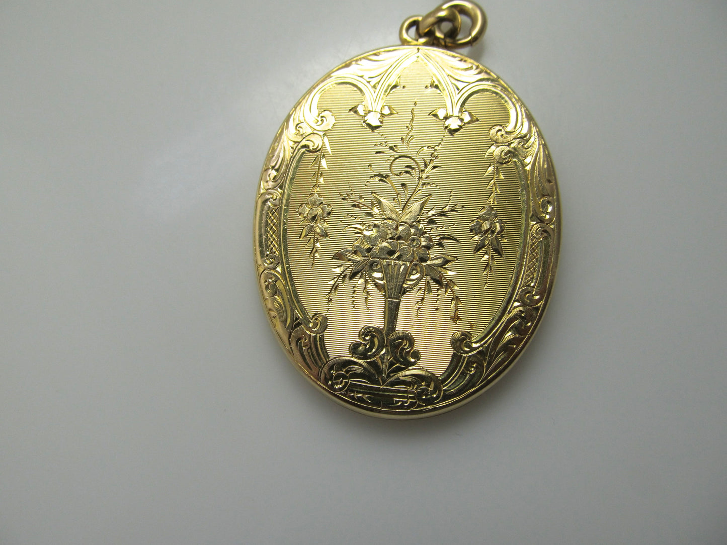 Antique hand engraved 14k yellow gold locket necklace