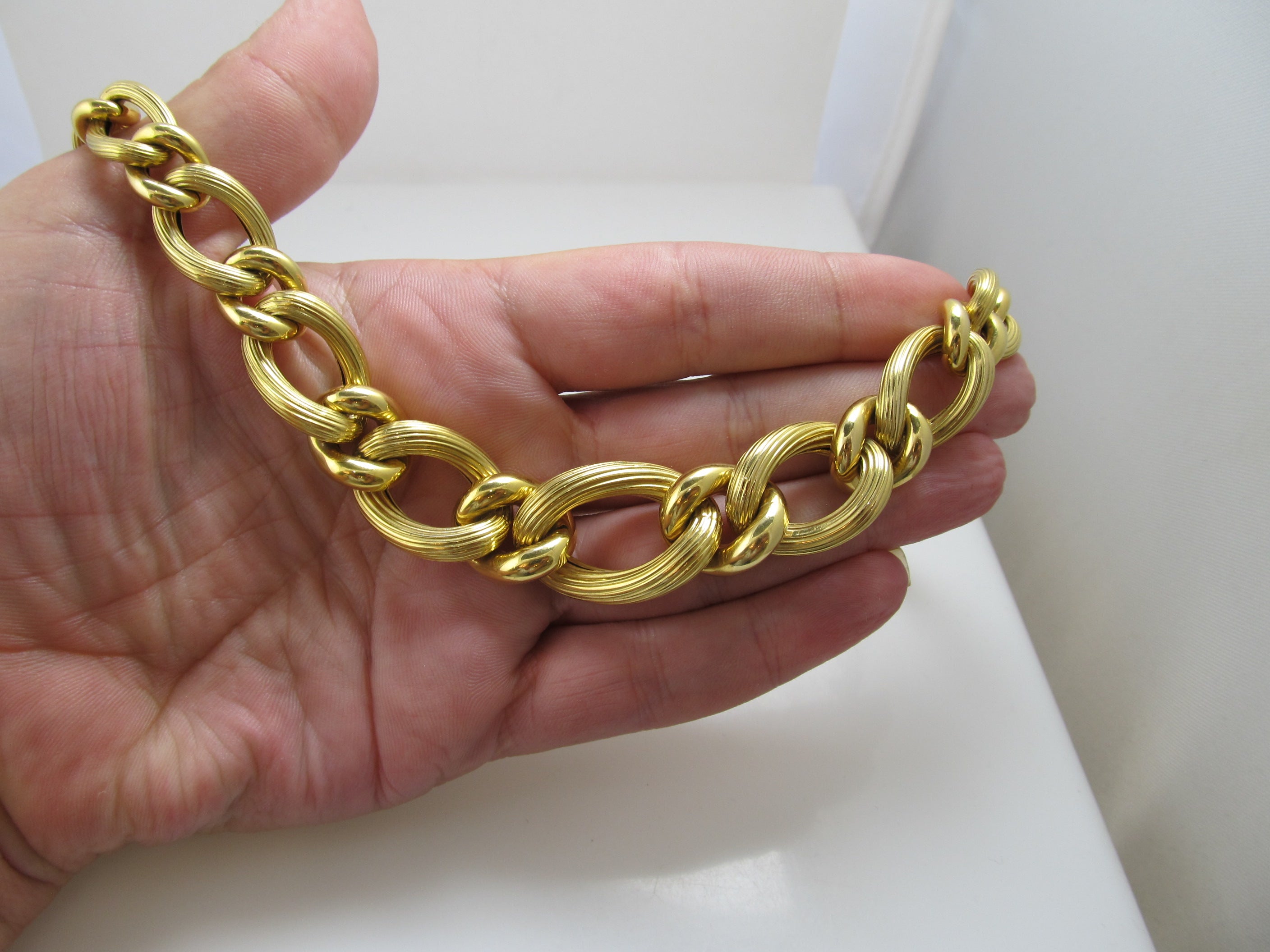 Modern 14k textured chain necklace