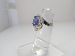 Tanzanite and diamond cocktail ring