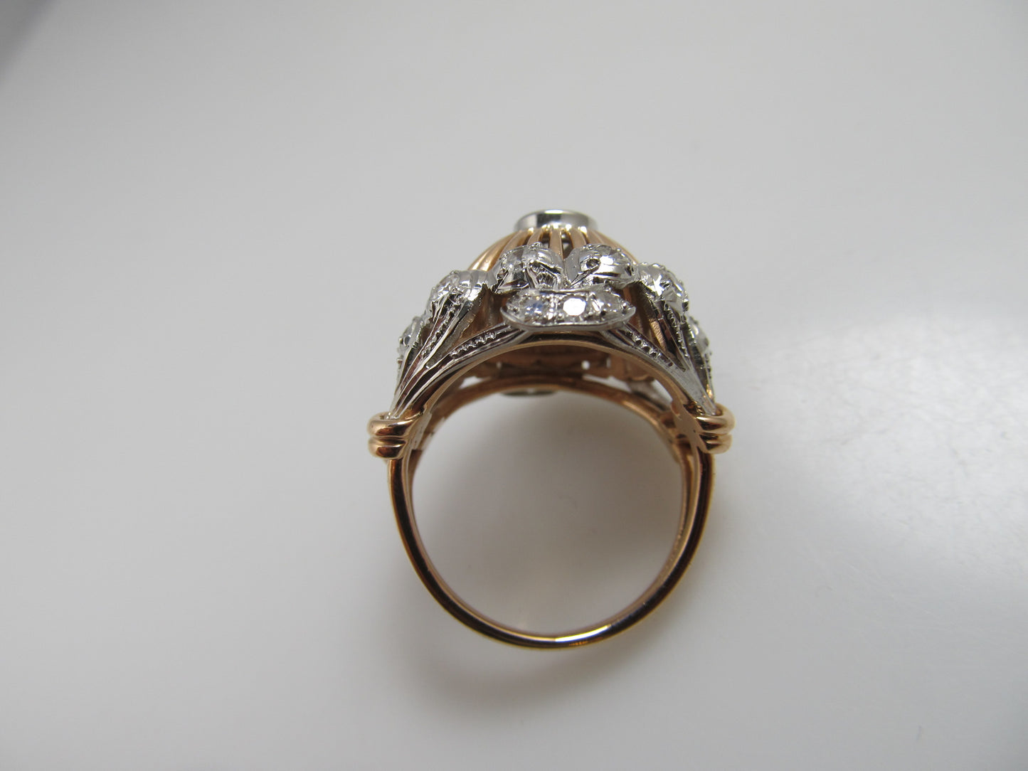 Vintage retro rose gold diamond ring