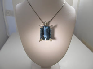 20.00ct aquamarine and diamond necklace