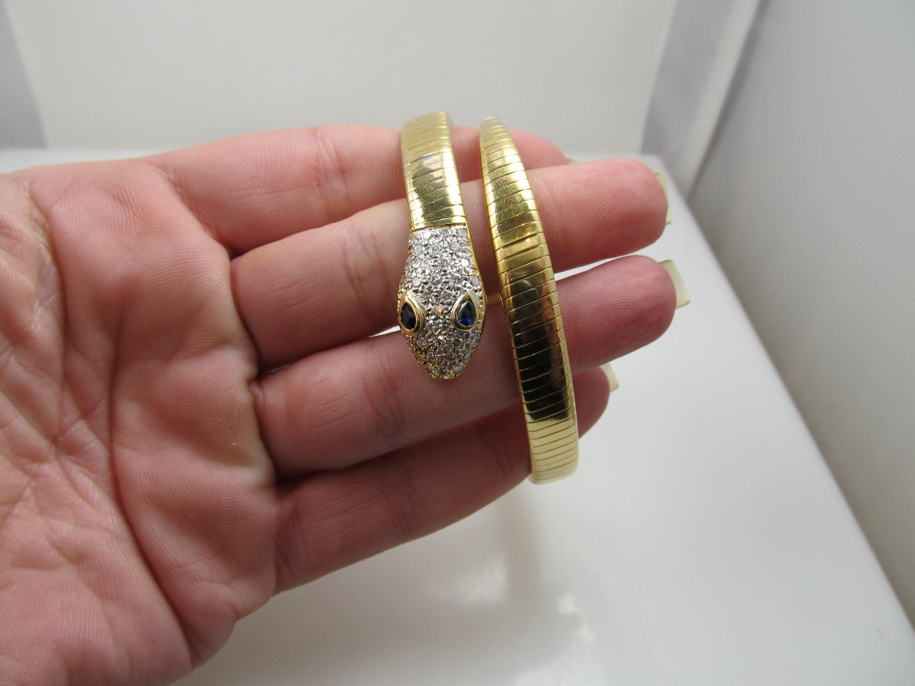 18k Gold Snake Bangle Bracelet With Sapphires And .80cts In Diamonds, Si1 F-g. Circa 1960