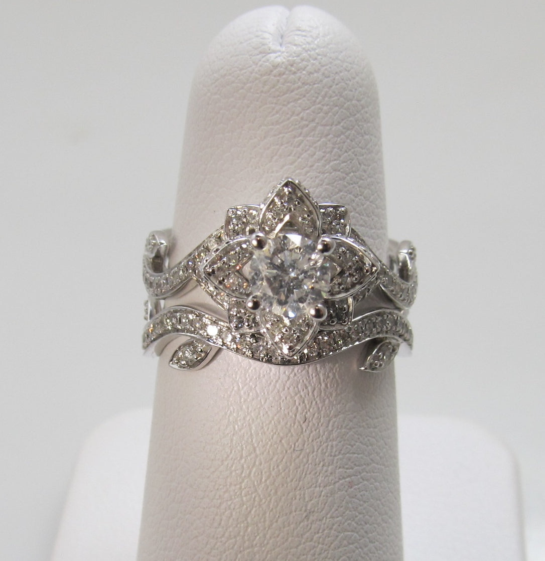 Super pretty 2ct TW diamond wedding set