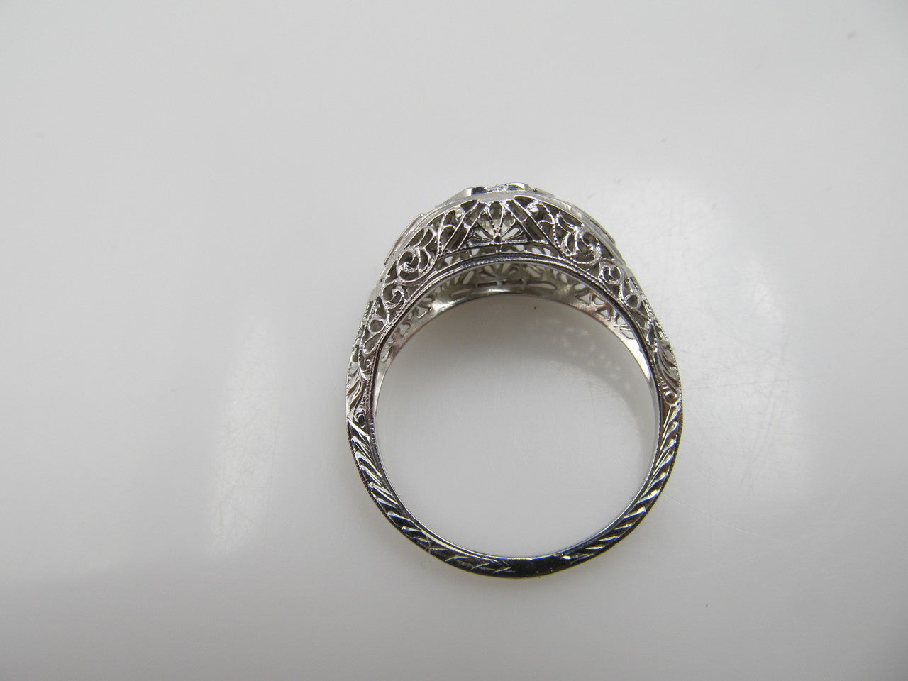 18k White Gold Filigree Engagement Ring With A .75ct Center Diamond, Vs2, F-g