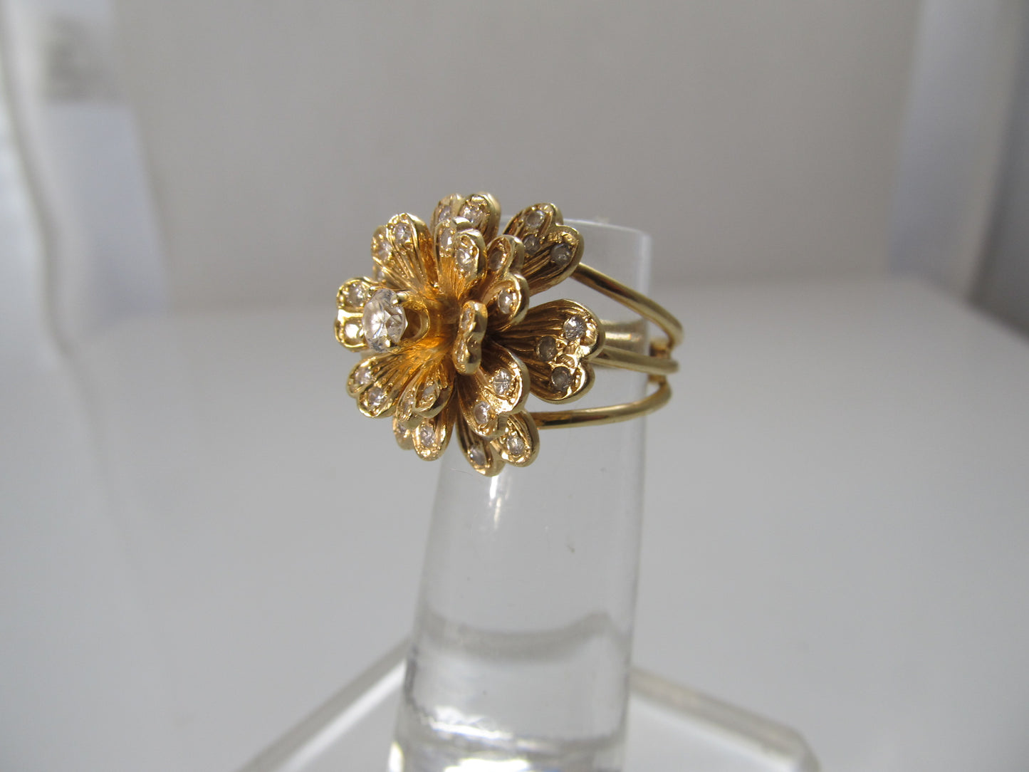 1ct TW diamond flower ring, 14k yellow gold
