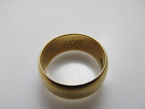 Really neat 18k wedding band dated 1897