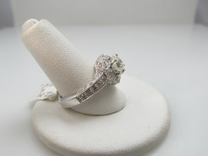 Estate 18k White Gold Halo Ring With 1.50cts Tw In Diamonds