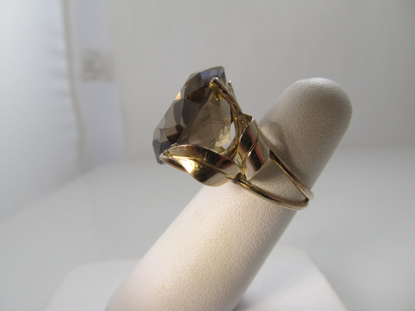 Vintage 30.00 smokey quartz ring