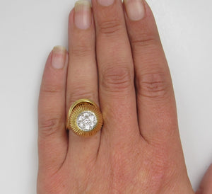 Vintage Retro Heavy 18k Gold Ring With .70cts In Diamonds, Circa 1960