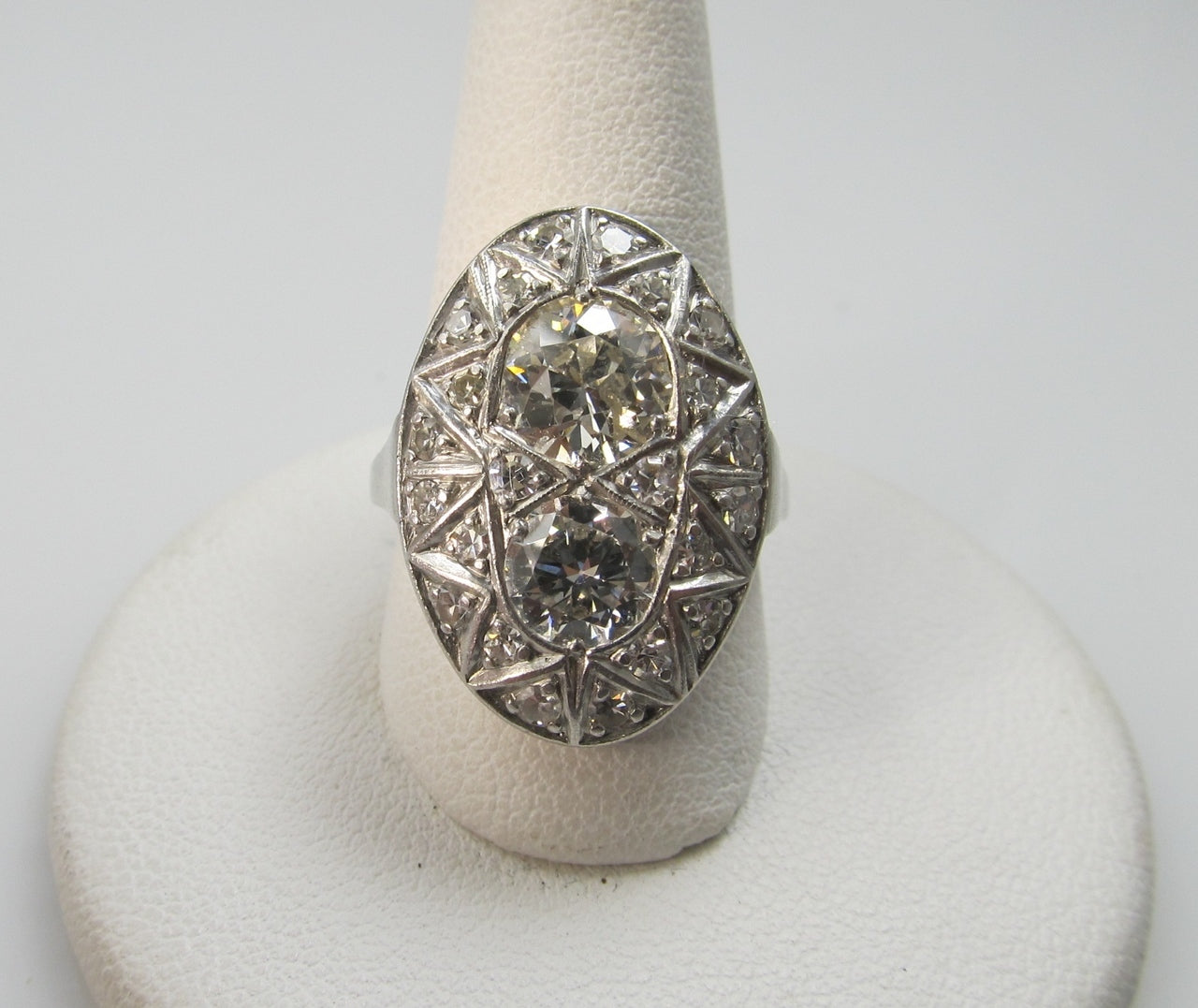 Vintage 2.40ct Tw Diamond Ring In Platinum