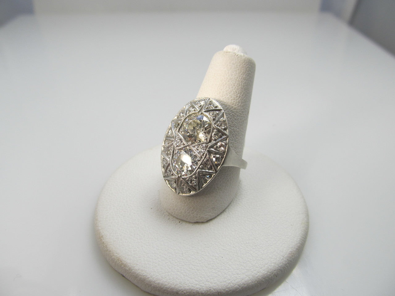 Vintage 2.40ct Tw Diamond Ring In Platinum