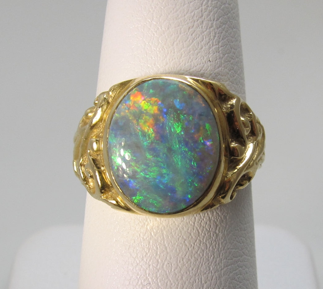 Antique 18k yellow gold black opal ring