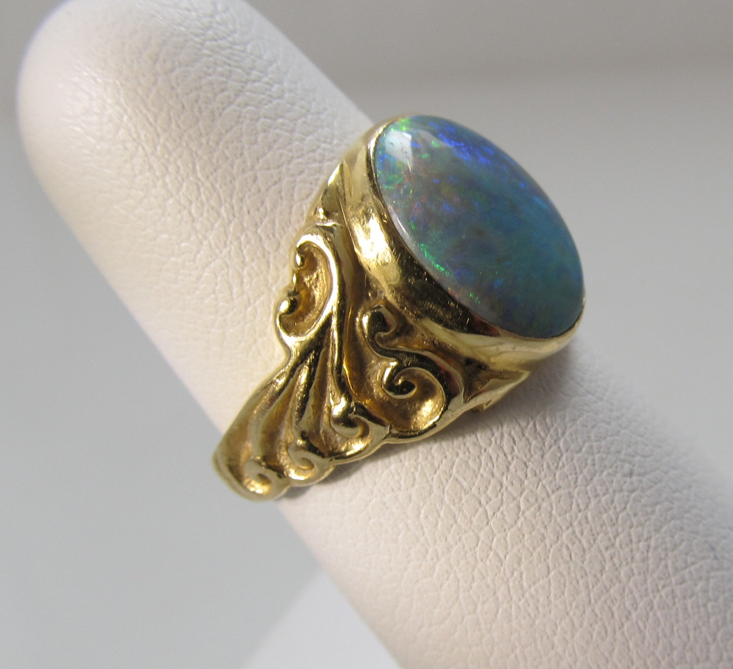 Antique 18k yellow gold black opal ring