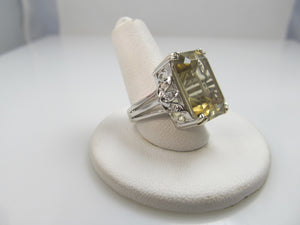 14k White Gold Ring With Diamonds And A 13.00ct Smokey Quartz