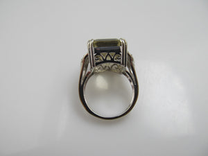 14k White Gold Ring With Diamonds And A 13.00ct Smokey Quartz