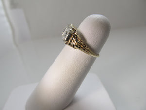 Vintage yellow gold filigree 3 diamond ring