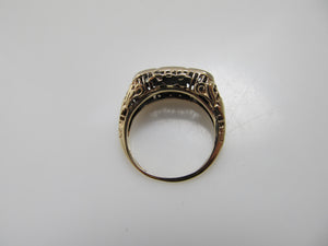 Vintage yellow gold filigree 3 diamond ring