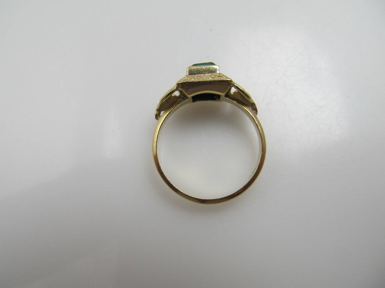 Vintage 18k Yellow Gold Ring With A .60ct Emerald, Circa 1930