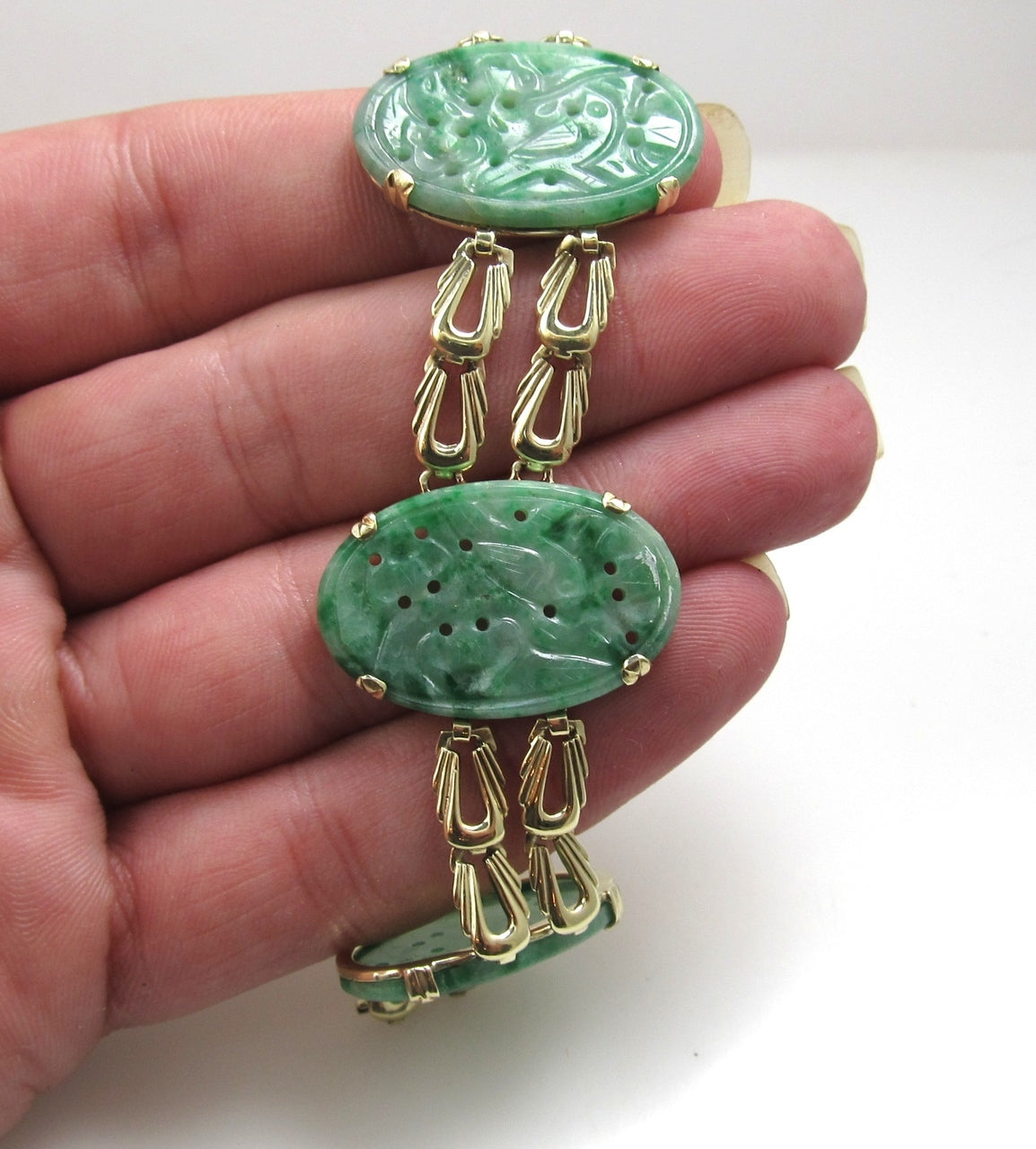 Vintage 14k Yellow Gold Bracelet With Carved Jade, Circa 1920
